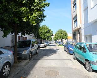 Exterior view of Duplex to rent in  Sevilla Capital  with Air Conditioner