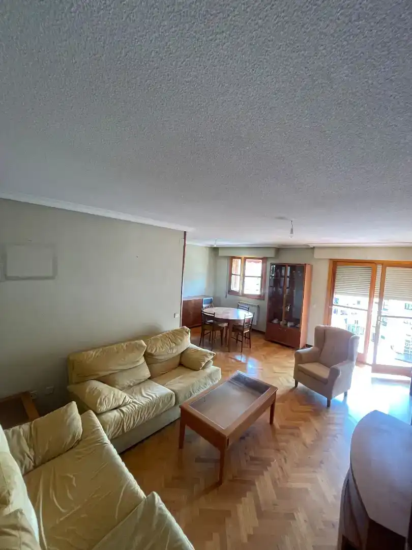 Sala d'estar de Pis en venda en Guadalajara Capital amb Balcó