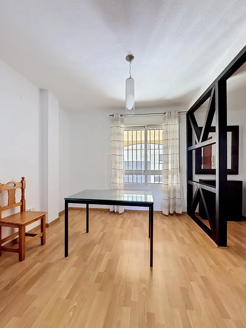 Schlafzimmer von Erdgeschoss zum Verkauf in Armilla mit Klimaanlage und Heizung