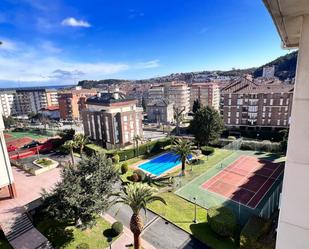 Vista exterior de Àtic en venda en Castro-Urdiales amb Terrassa