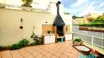 Terrassa de Casa adosada en venda en Viladecans amb Aire condicionat, Calefacció i Jardí privat
