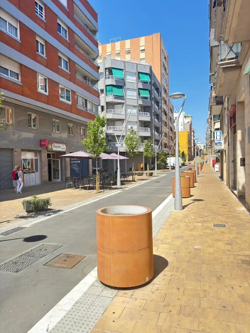 Vista exterior de Local en venta en Tarragona con Aire acondicionado, Calefacción y Amueblado