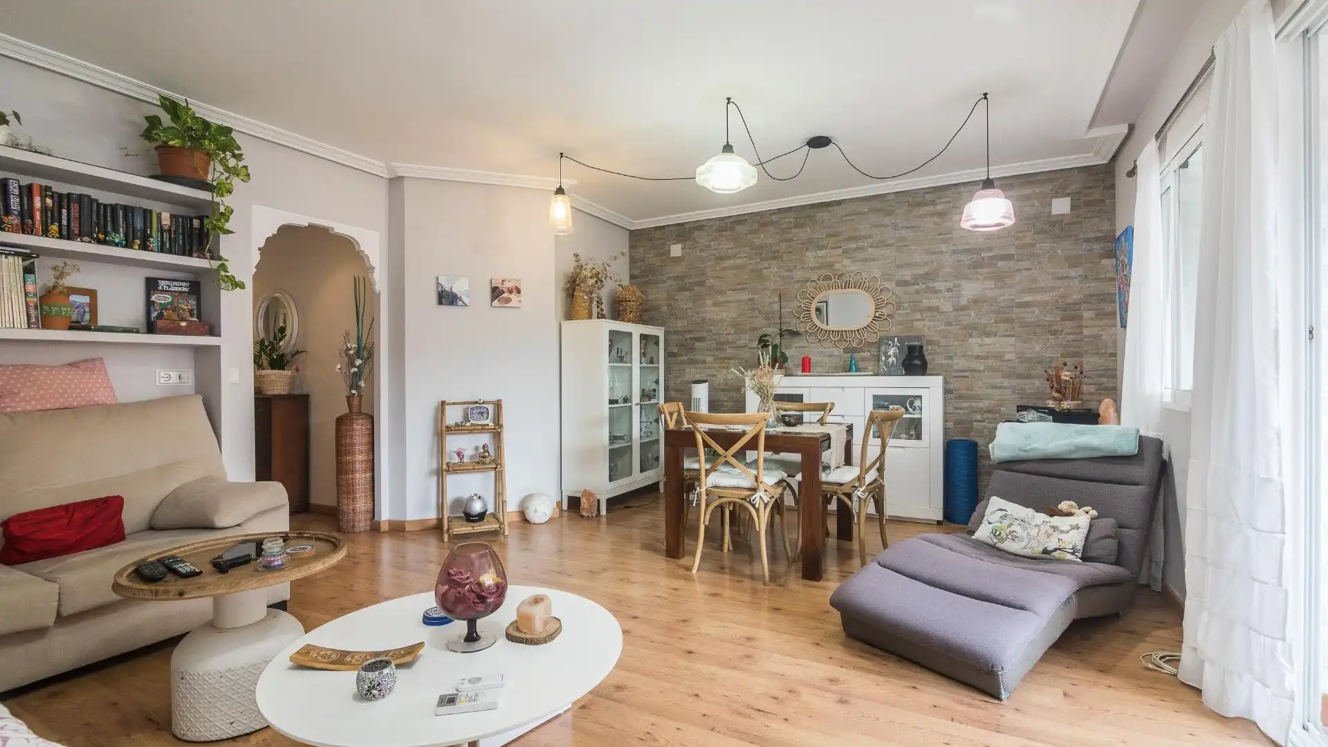 Wohnzimmer von Dachboden zum Verkauf in Alicante / Alacant mit Klimaanlage und Balkon