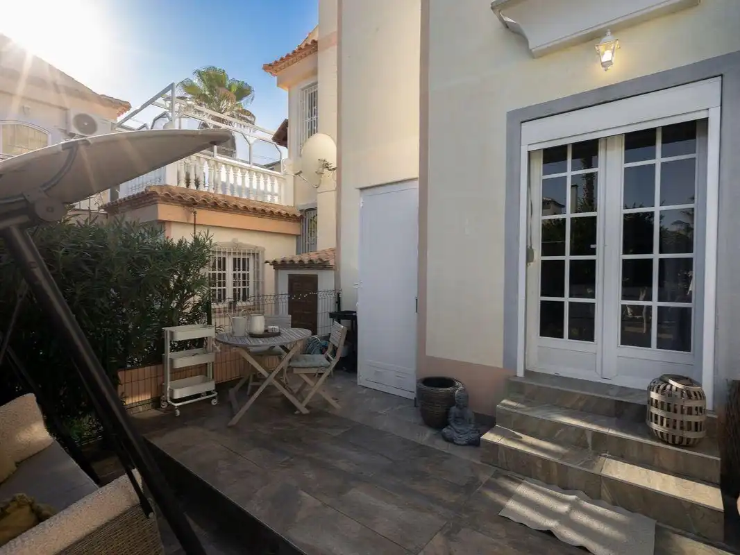 Casa a schiera con piscina in vendita a Calle Peñalara 8, imagen 6