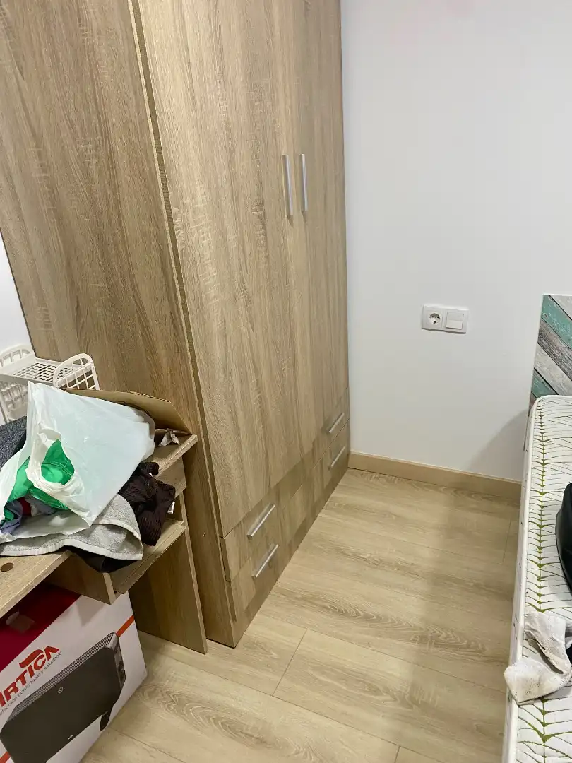 Habitación de Apartamento en venta en Albacete con Aire acondicionado, Calefacción y Jardín privado