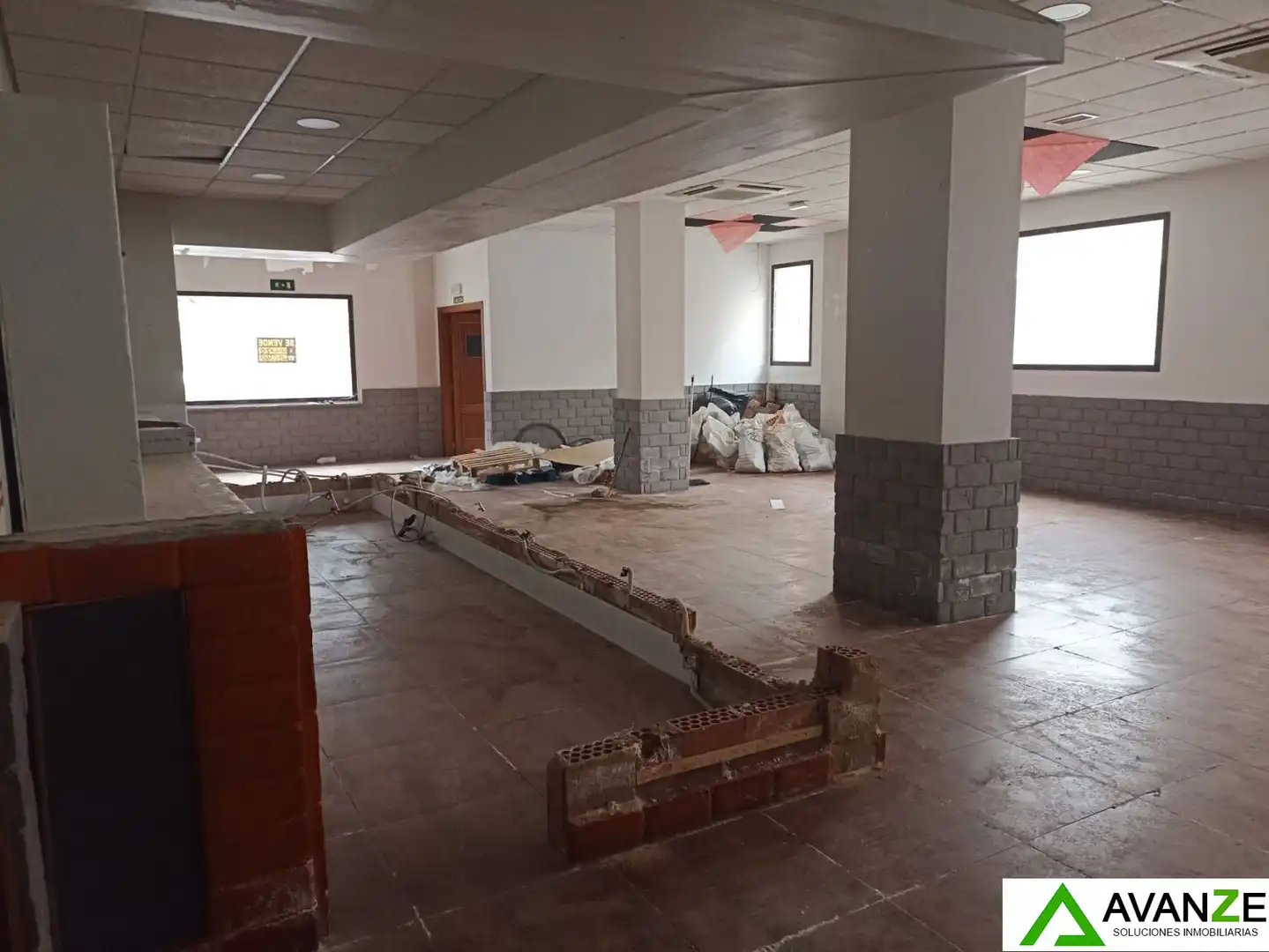 Local comercial en venda a Norte, imagen 2