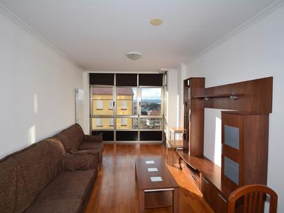 Living room of Flat for sale in Miño  with Heating, Parquet flooring and Storage room