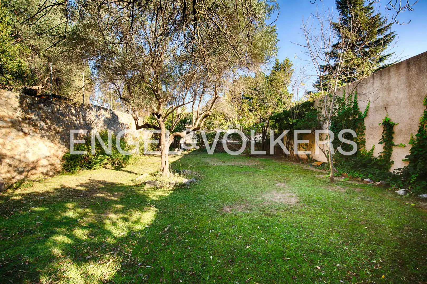 Detached homes for sale in Capmany  with Private garden and Terrace