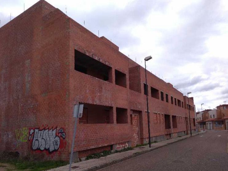 Außenansicht von Gebaude zum Verkauf in Zamora Capital 