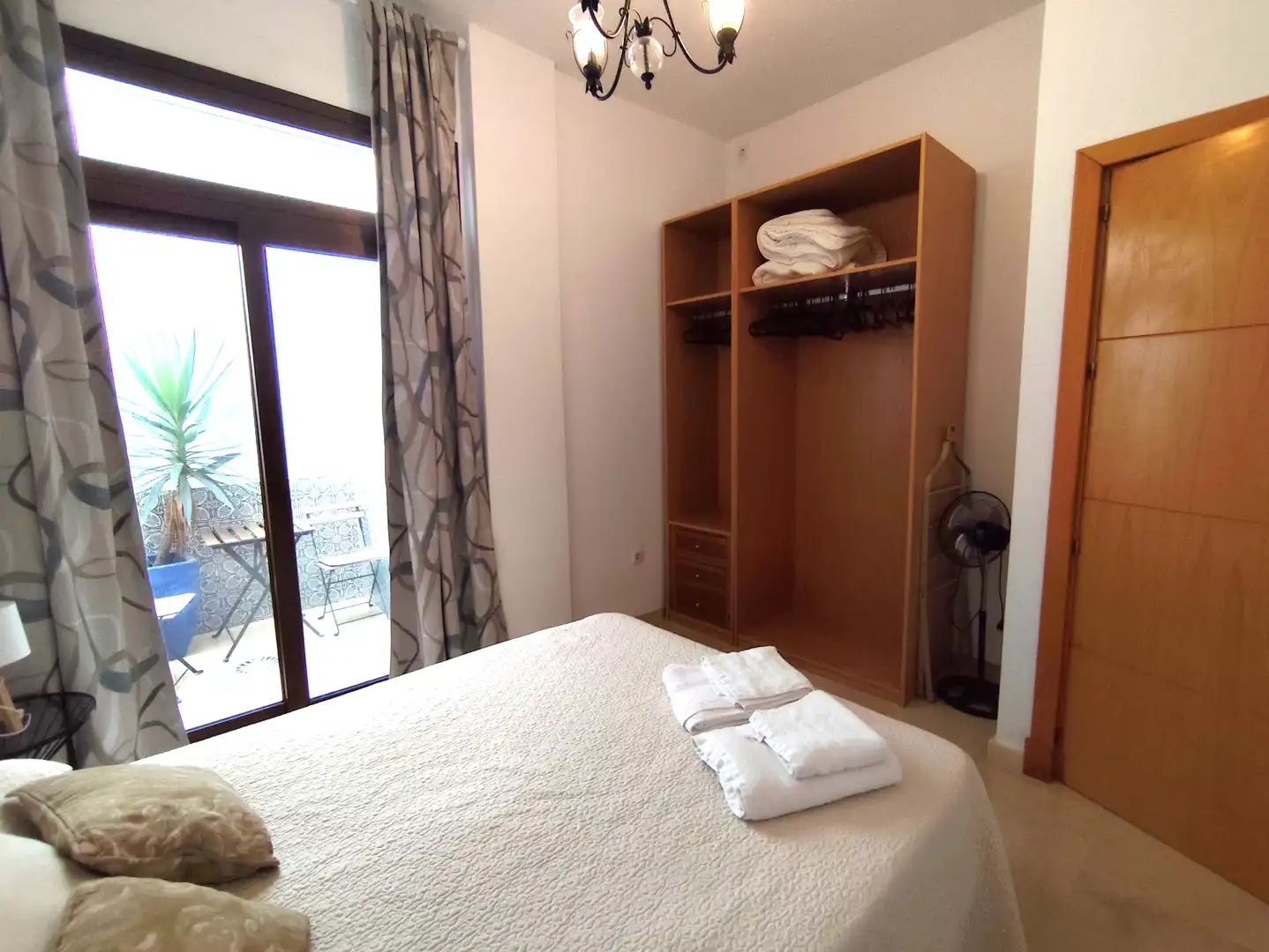 Wohnung zur Miete in Calle Banda Playa, V Centenario - Piletas - Capuchinos