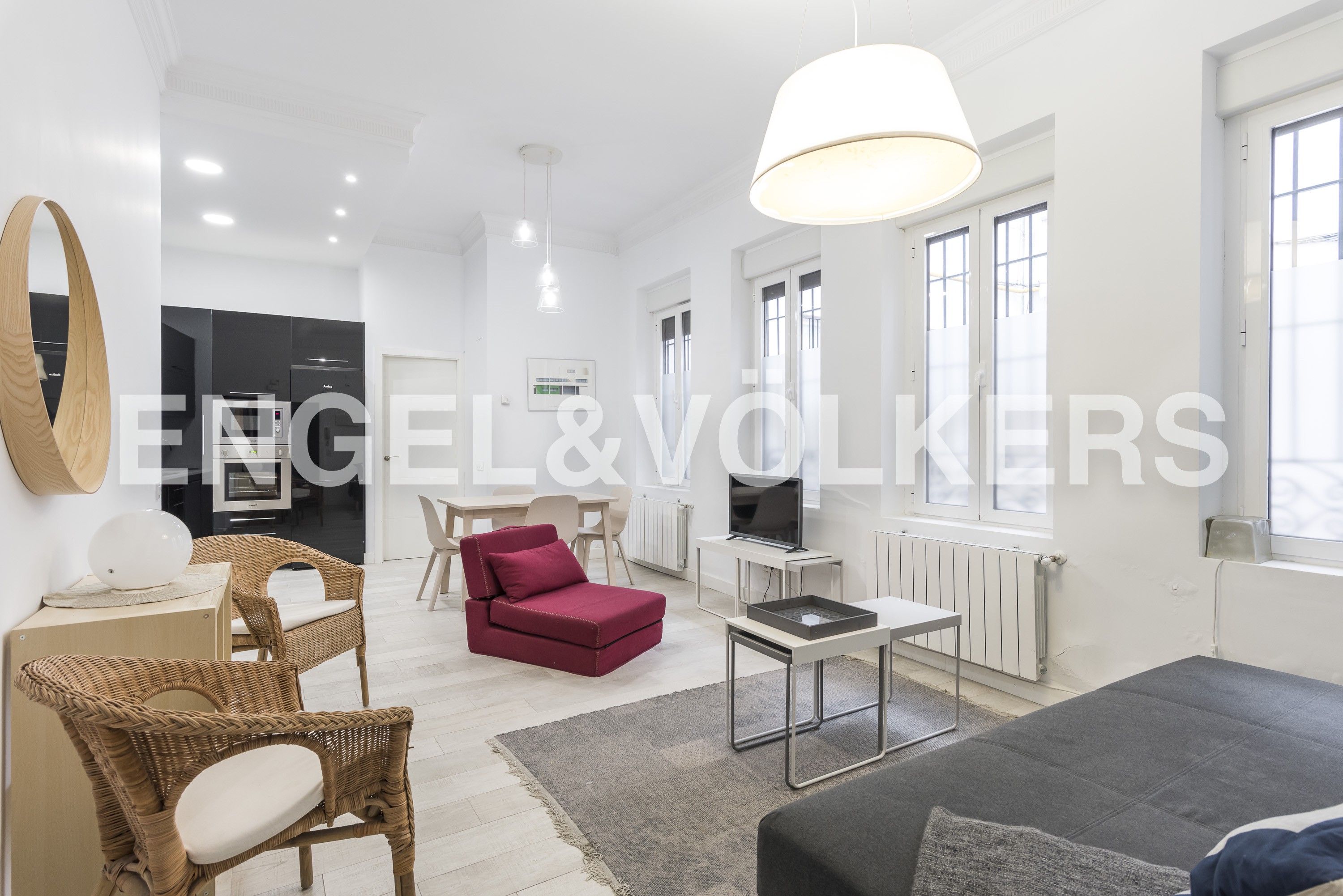 Living room of Apartment for sale in  Madrid Capital  with Air Conditioner and Heating