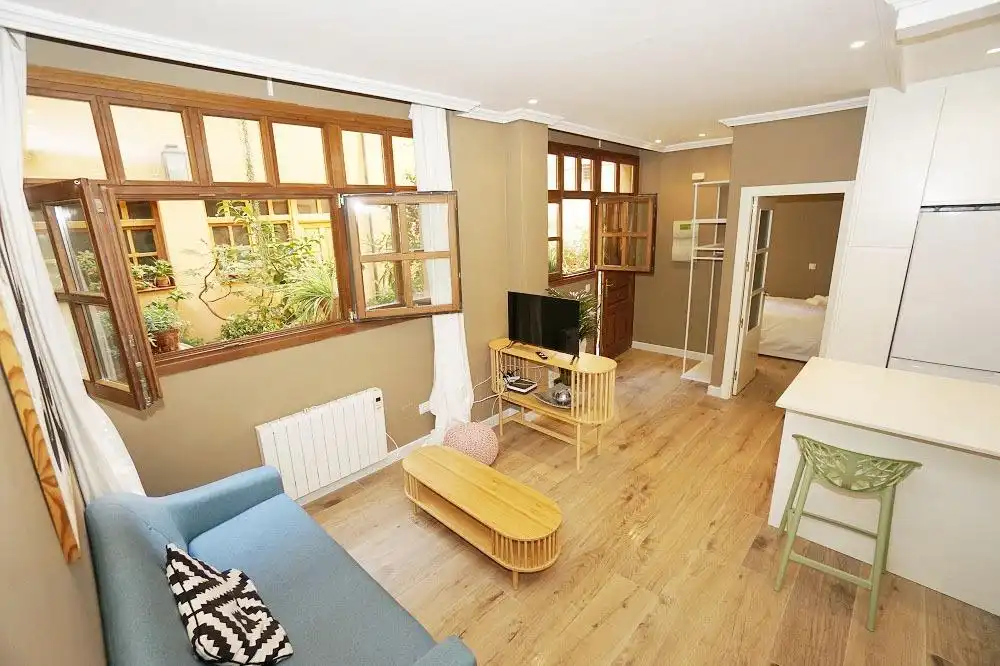 Flat for rent in Calle Bola, 2, Palacio