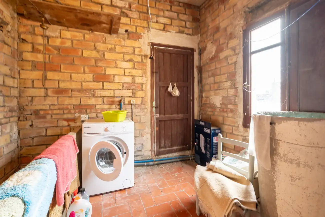 Houses for sale in Tortosa  with Heating, Terrace and Furnished