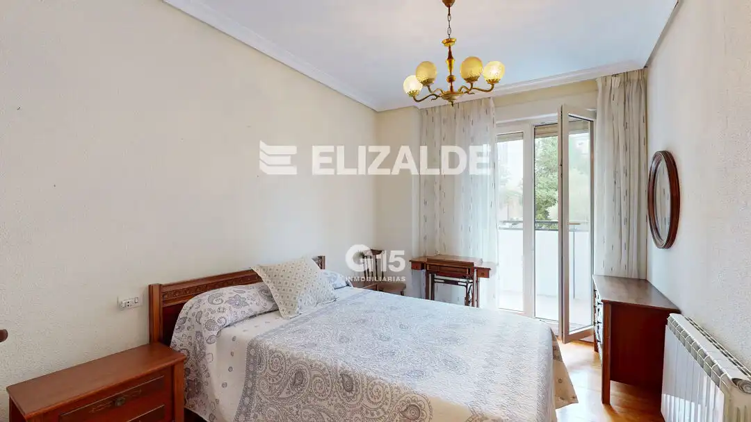 Piso con terraza en venta en Txapinene Kalea, imagen 14