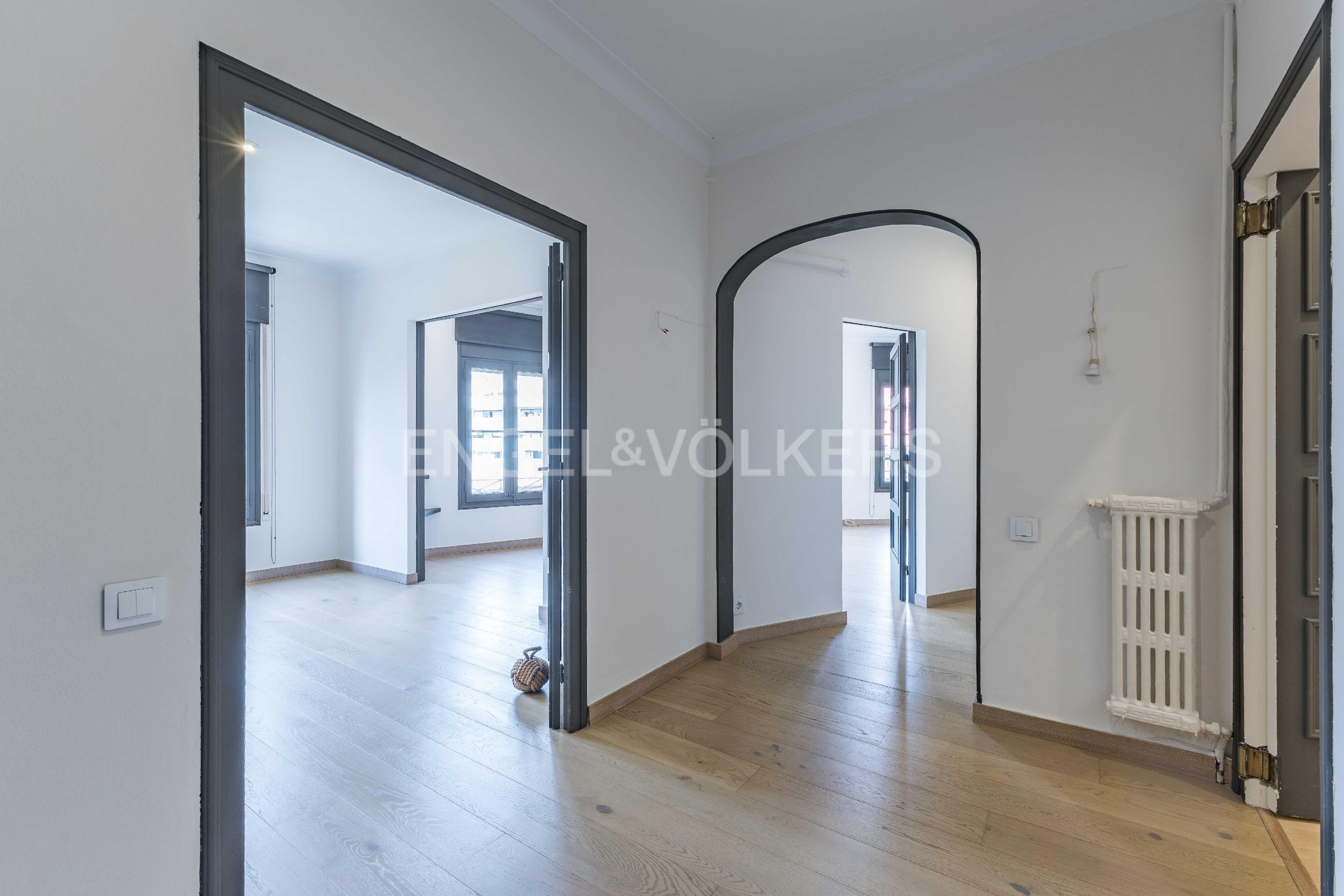Apartament en venda en  Barcelona Capital amb Aire condicionat, Calefacció i Parquet