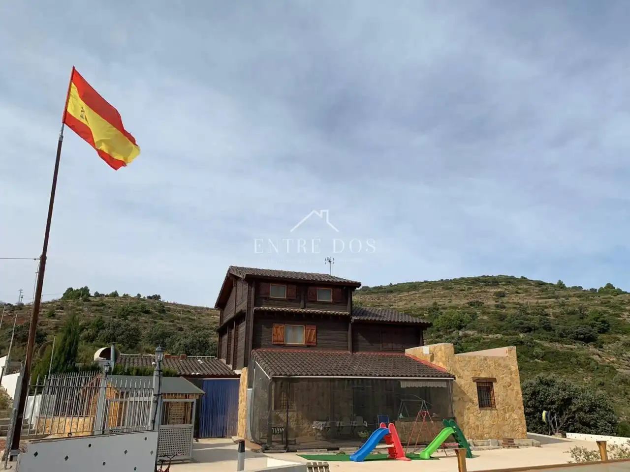 Finca rústica en venda en Sierra Engarcerán amb Jardí privat, Terrassa i Piscina