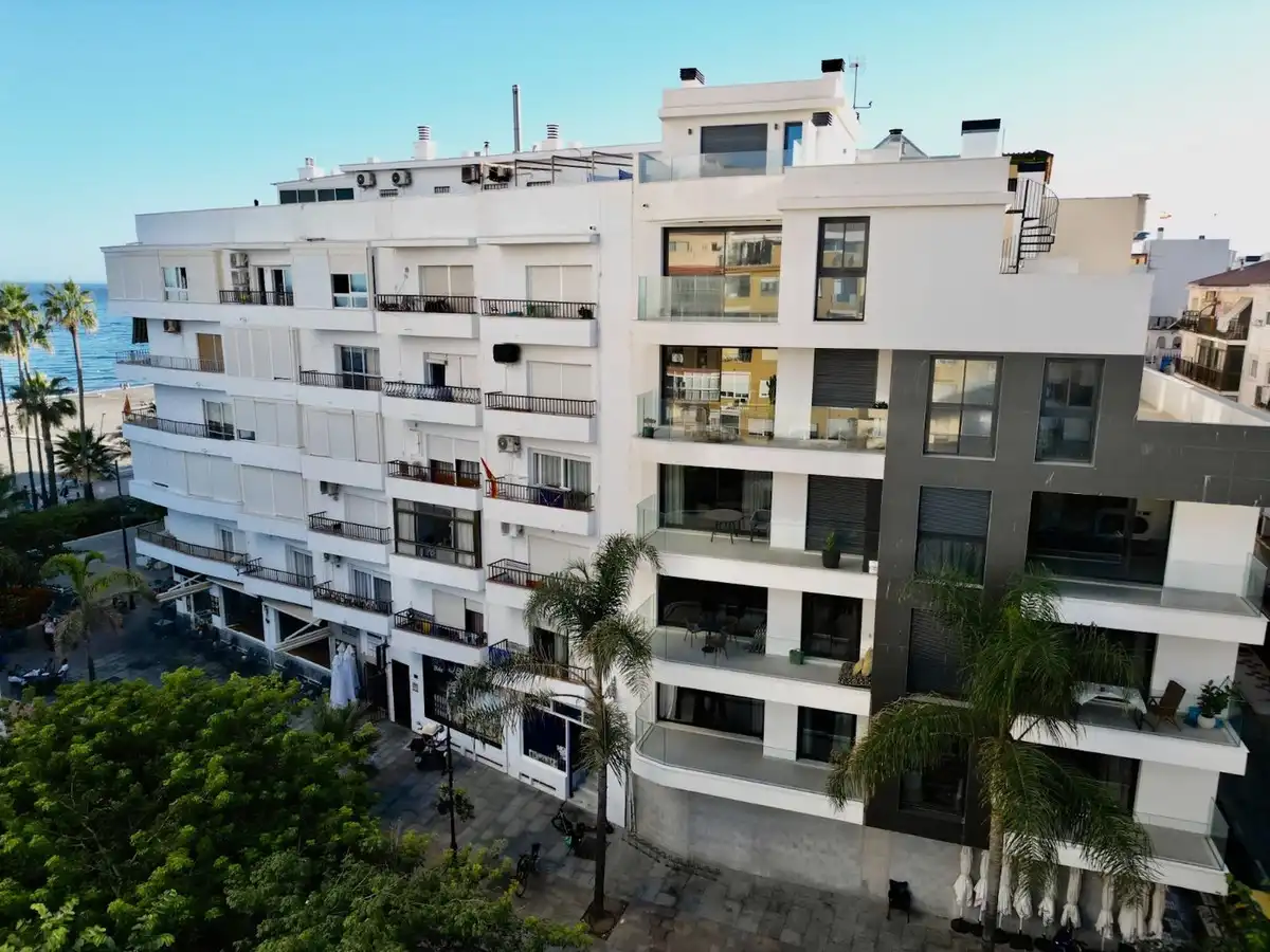 Exterior view of Apartments for sale in Estepona  with Air Conditioner, Heating and Terrace