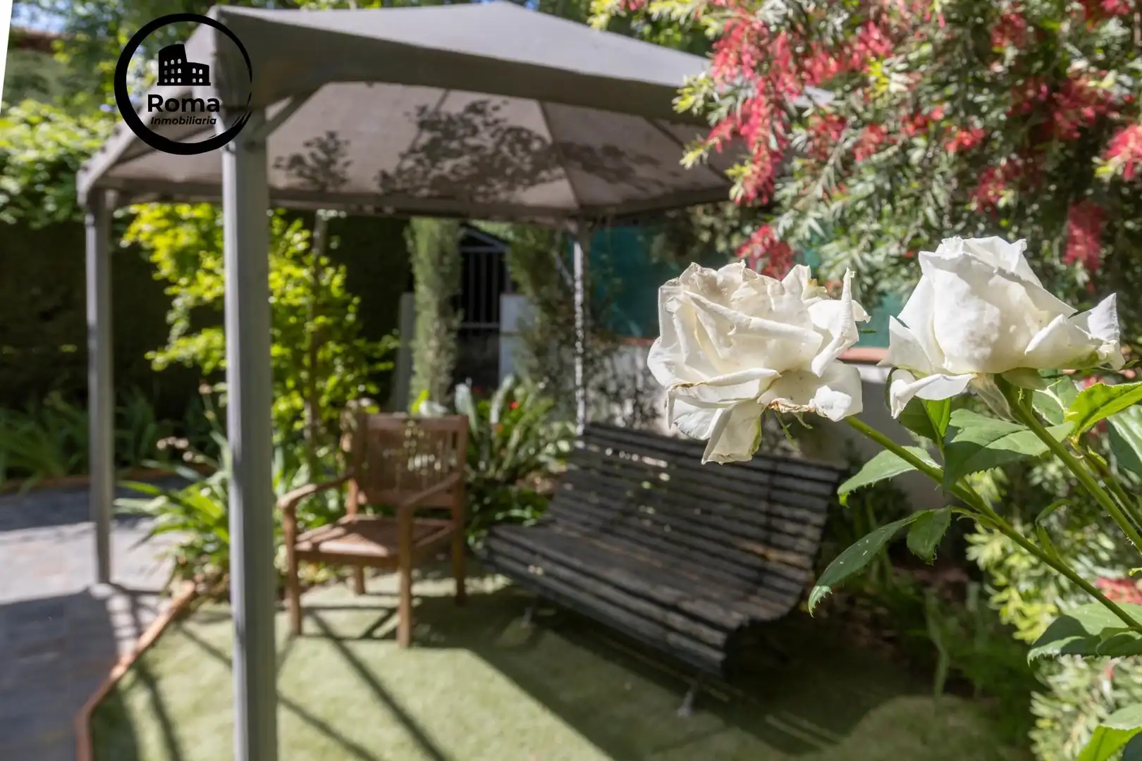 Jardín de Casa o chalet en venta en Albolote con Aire acondicionado, Calefacción y Jardín privado