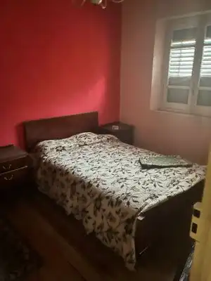 Dormitori de Casa o xalet en venda en La Robla  amb Jardí privat i Traster