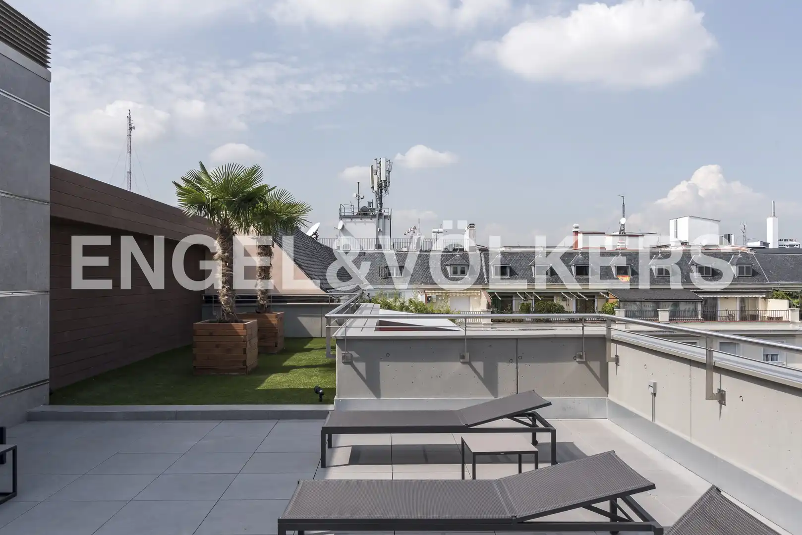 Terraza de Piso de alquiler en Madrid con Aire acondicionado, Calefacción y Trastero