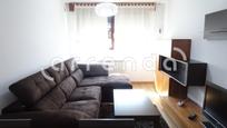 Living room of Flat to rent in Cartes  with Heating and Furnished