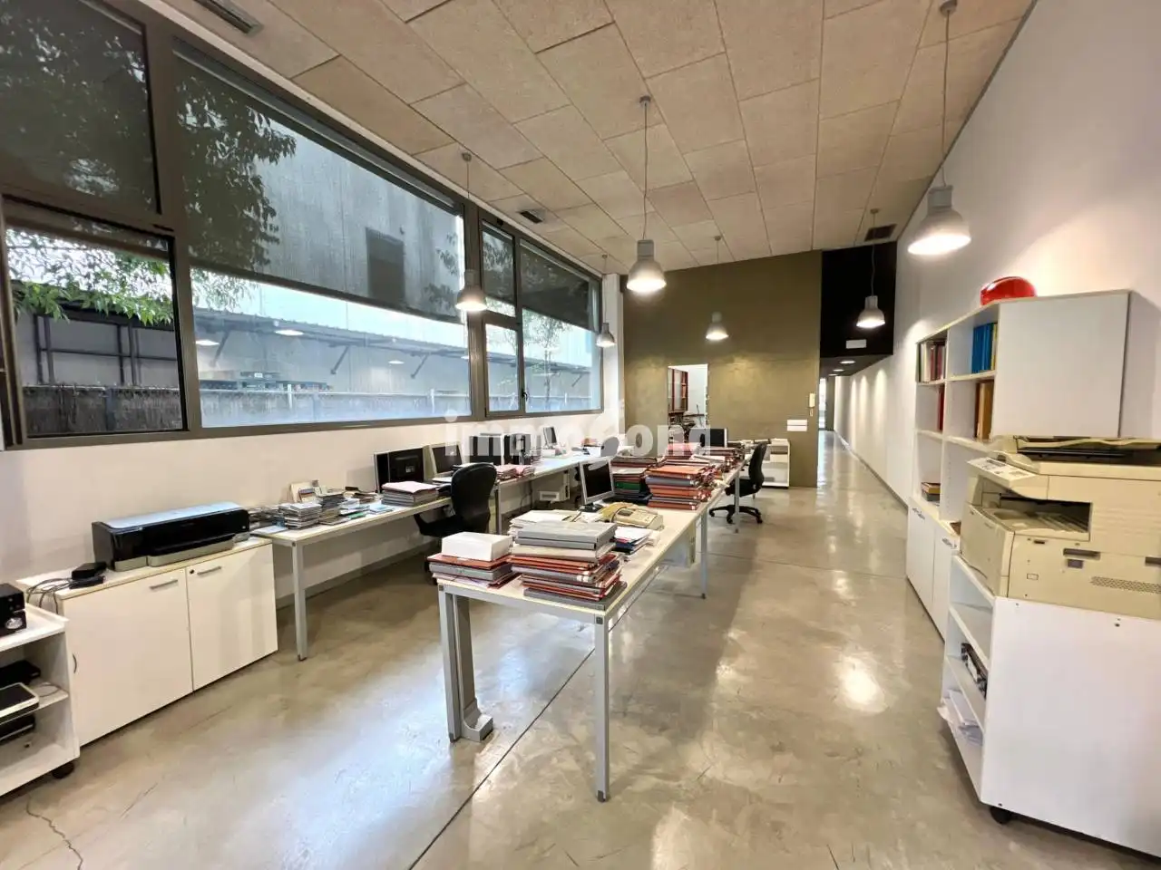 Industrial buildings for sale in Nord 