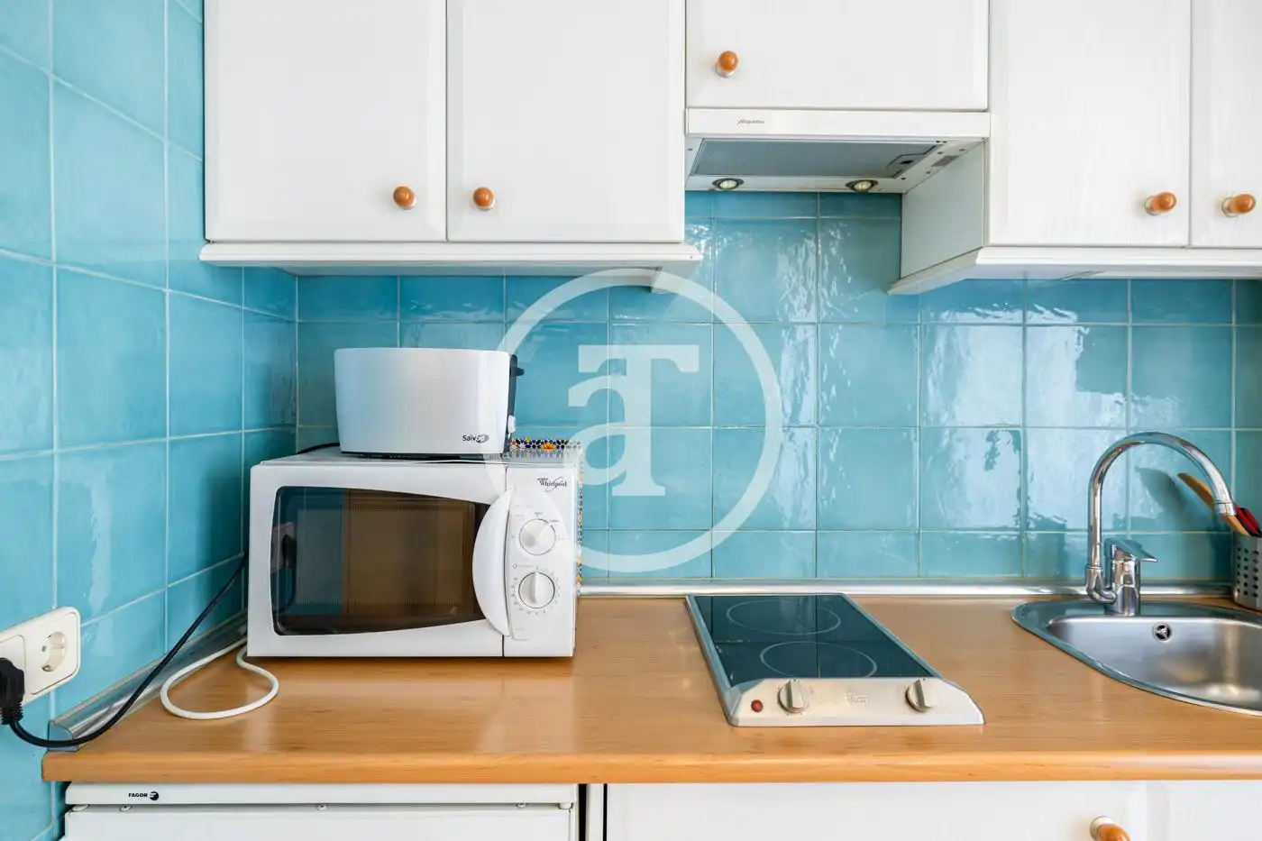 Cocina de Piso de alquiler en Madrid con Aire acondicionado, Calefacción y Amueblado