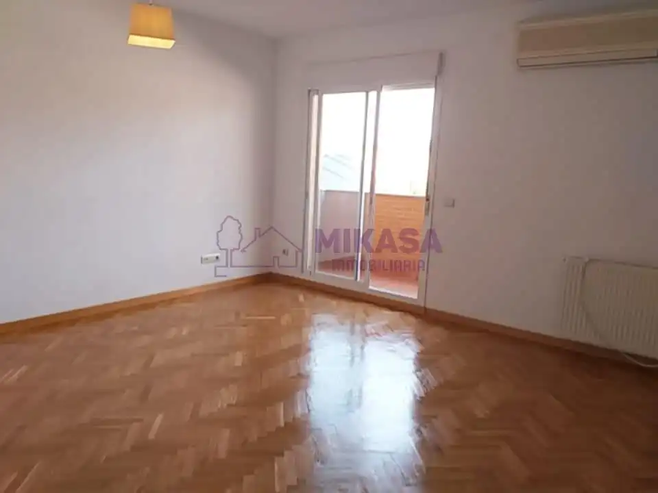 Wohnungen zur Miete in Alameda, Ibiza - San Pedro