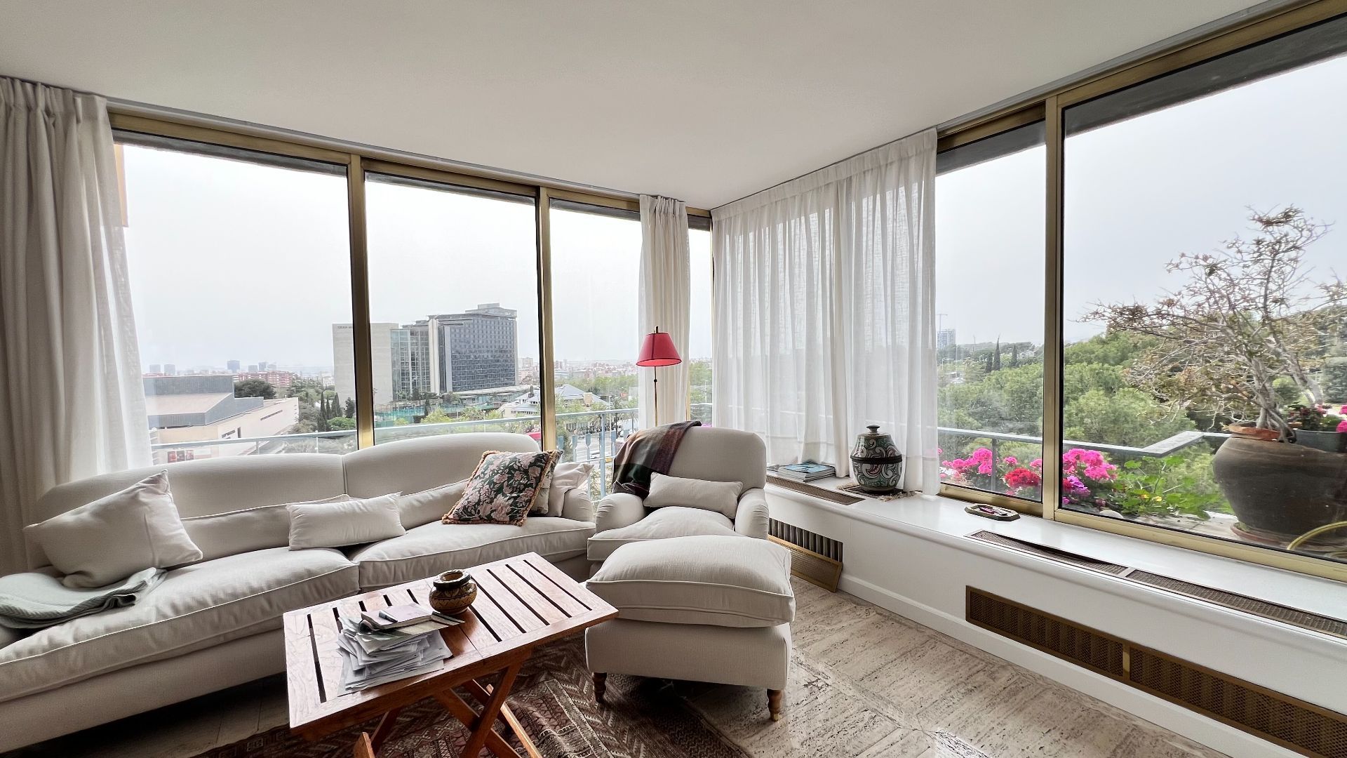 Living room of Flat to rent in  Barcelona Capital  with Air Conditioner, Heating and Swimming Pool
