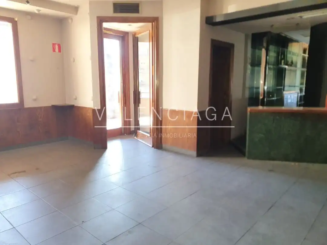 Commercial properties for sale in Beasain  with Air Conditioner