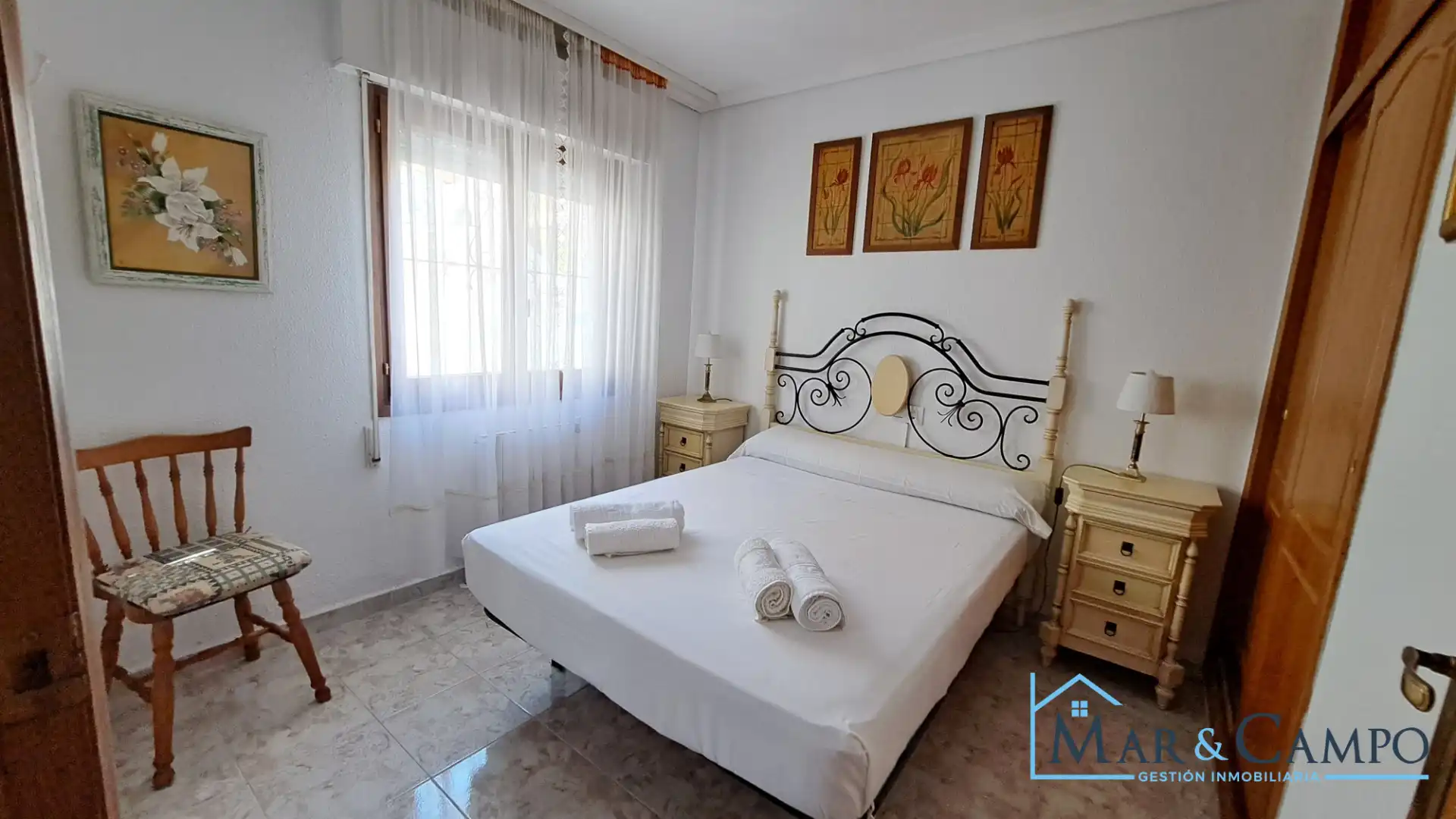 Habitación de Casa adosada en venta en Los Alcázares con Aire acondicionado, Jardín privado y Amueblado