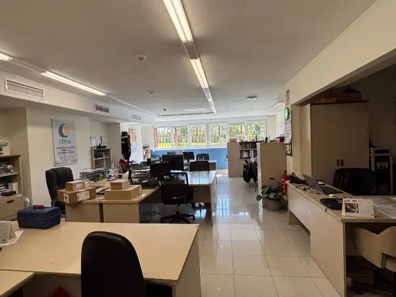 Büro zum Verkauf in Ciudad Lineal