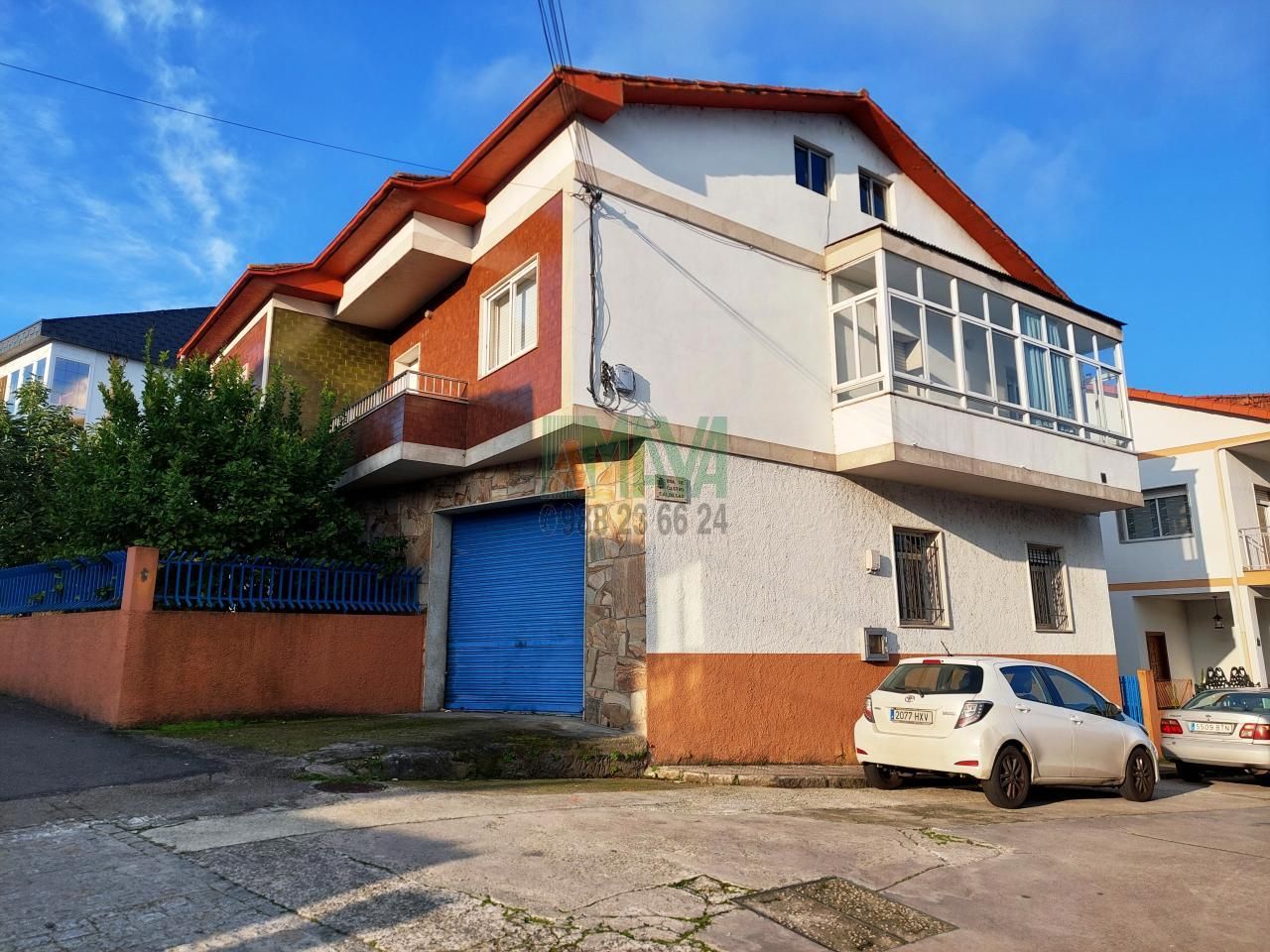 Vista exterior de Casa o xalet en venda en Ourense Capital  amb Calefacció, Jardí privat i Balcó