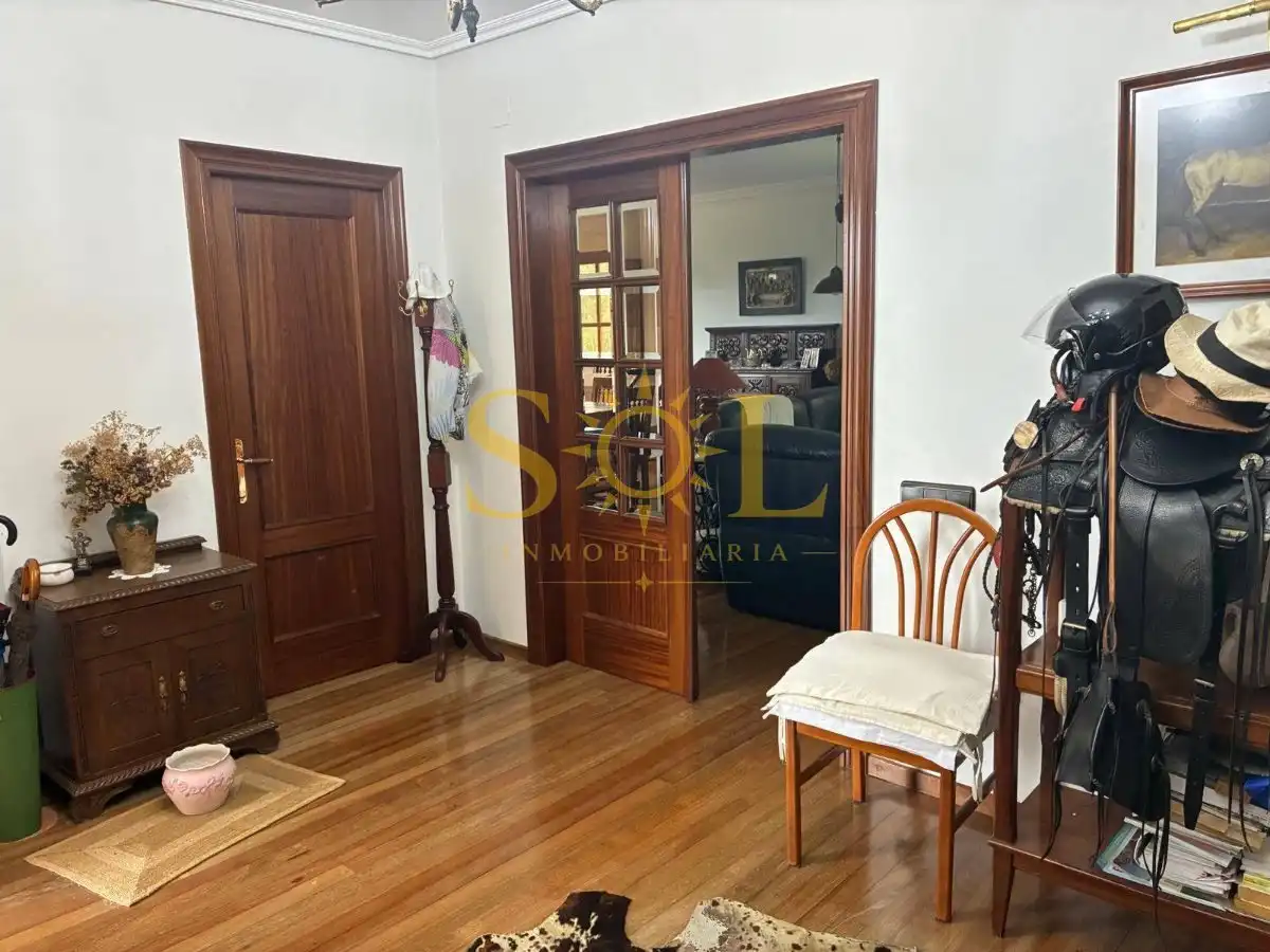 Casa o xalet en venda en Pravia amb Calefacció i Jardí privat