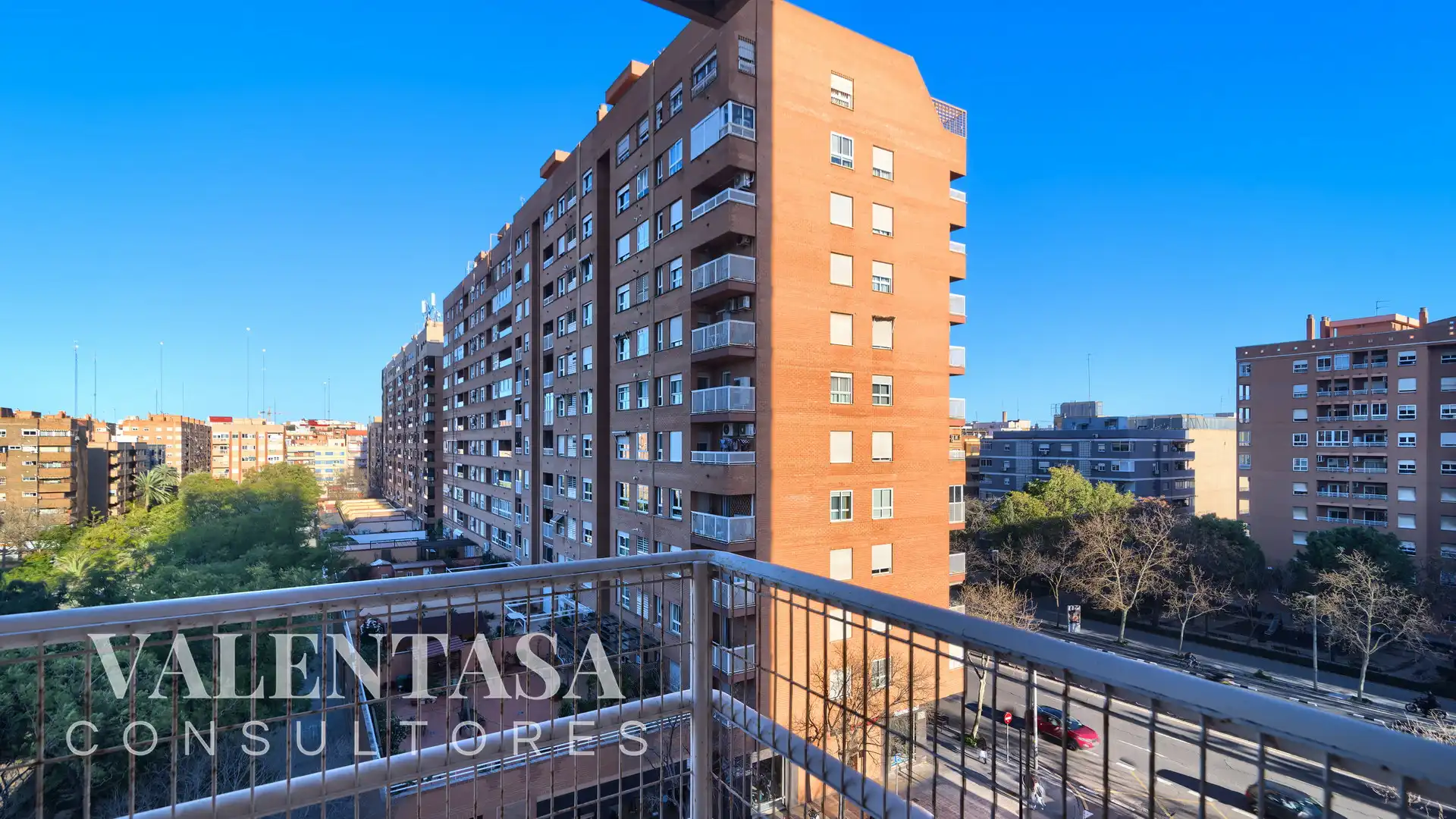 Vista exterior de Piso en venta en Valencia con Aire acondicionado, Calefacción y Amueblado