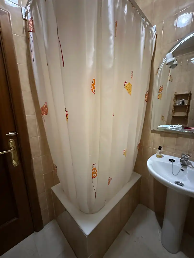 Bathroom of Flat for sale in Úbeda  with Air Conditioner, Heating and Balcony