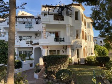 Apartamento con piscina en venta en Mijas pueblo