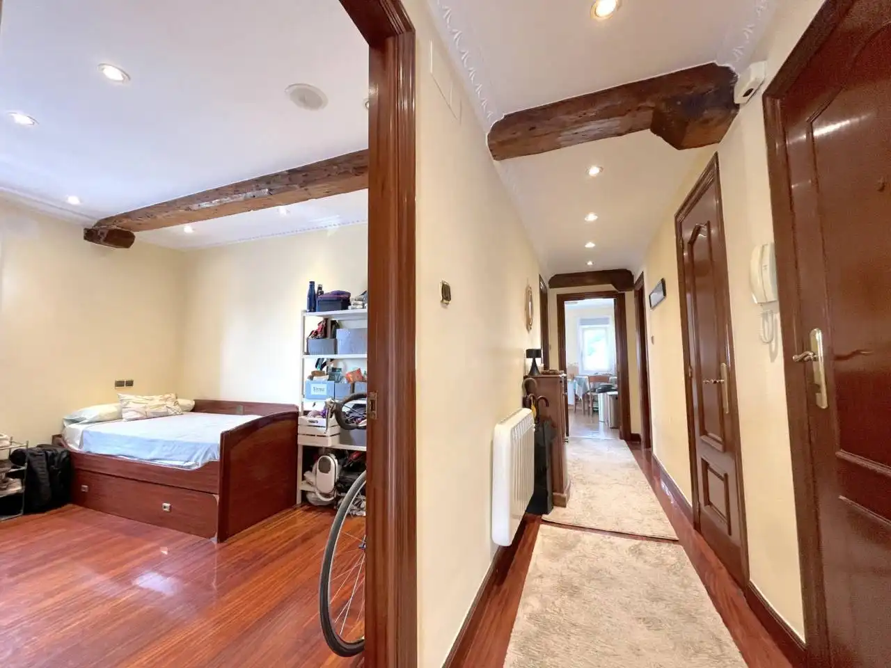 Piso en venta en Erandio con Calefacción, Parquet y Terraza