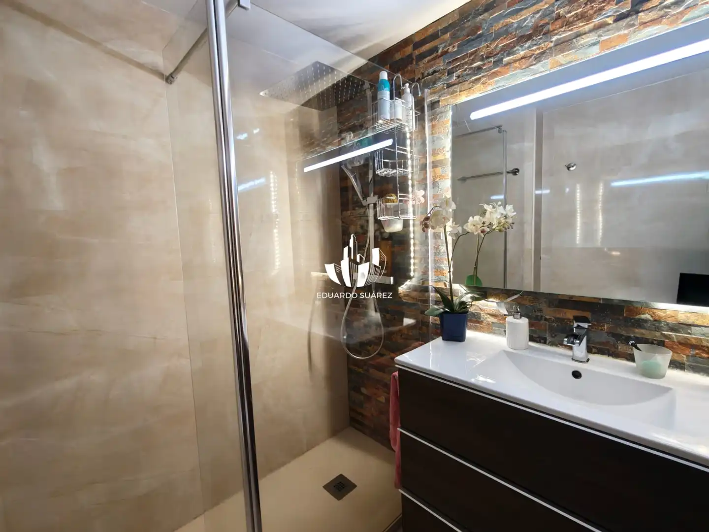 Casa o chalet en venta en Calle del Rododendro, Urbanizaciones