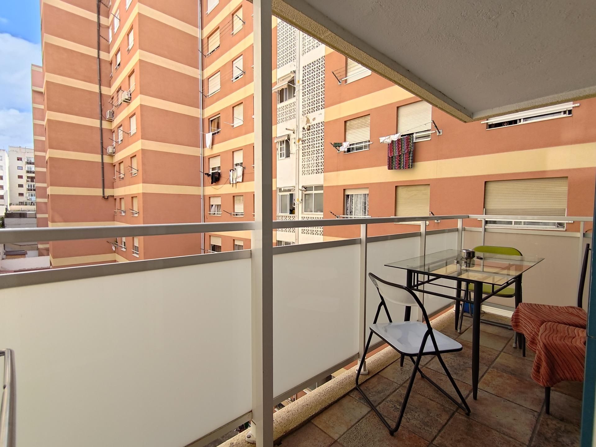 Terraza de Piso en venta en  Tarragona Capital con Terraza y Balcón