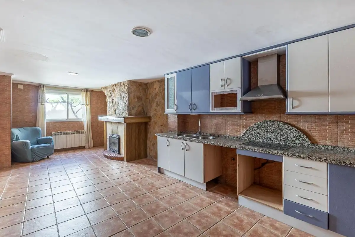 Cocina de Casa adosada en venta en Huétor Vega con Terraza
