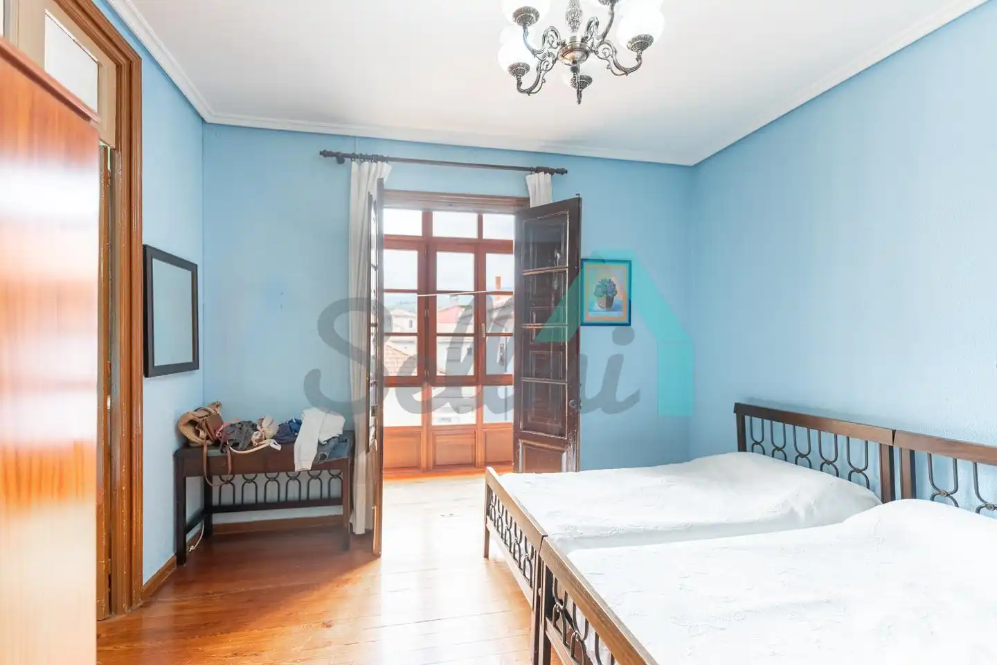 Habitación de Piso en venta en Llanes con Calefacción, Parquet y Balcón