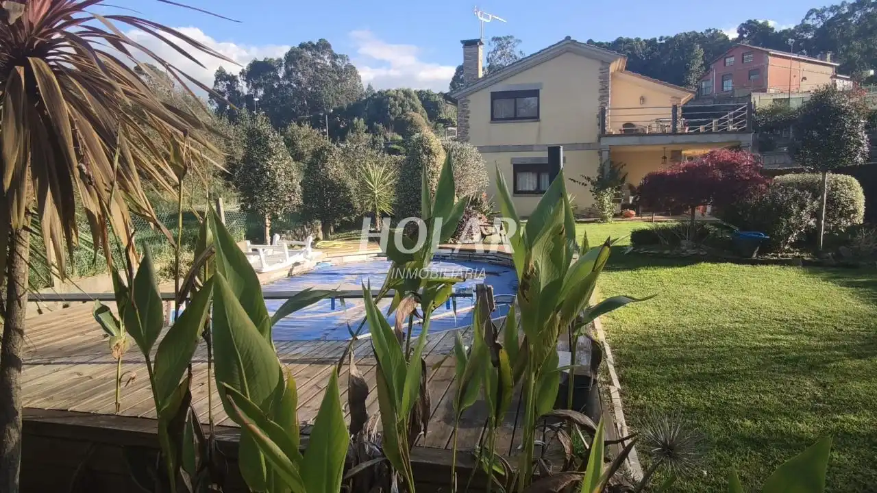 Piscina de Casa o chalet en venta en Vigo  con Jardín privado, Terraza y Trastero