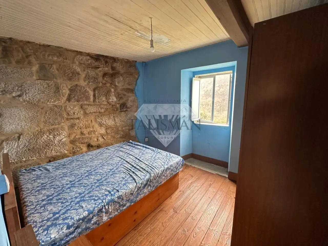 Habitación de Casa o chalet en venta en A Lama   con Jardín privado, Trastero y Amueblado