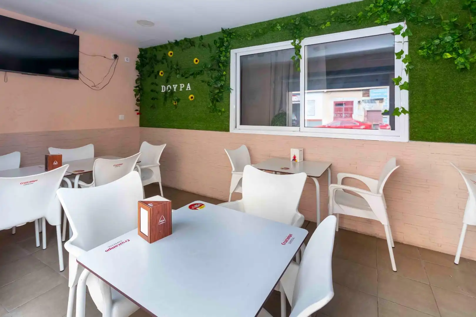 Local en venta en Badajoz con Aire acondicionado, Terraza y Amueblado