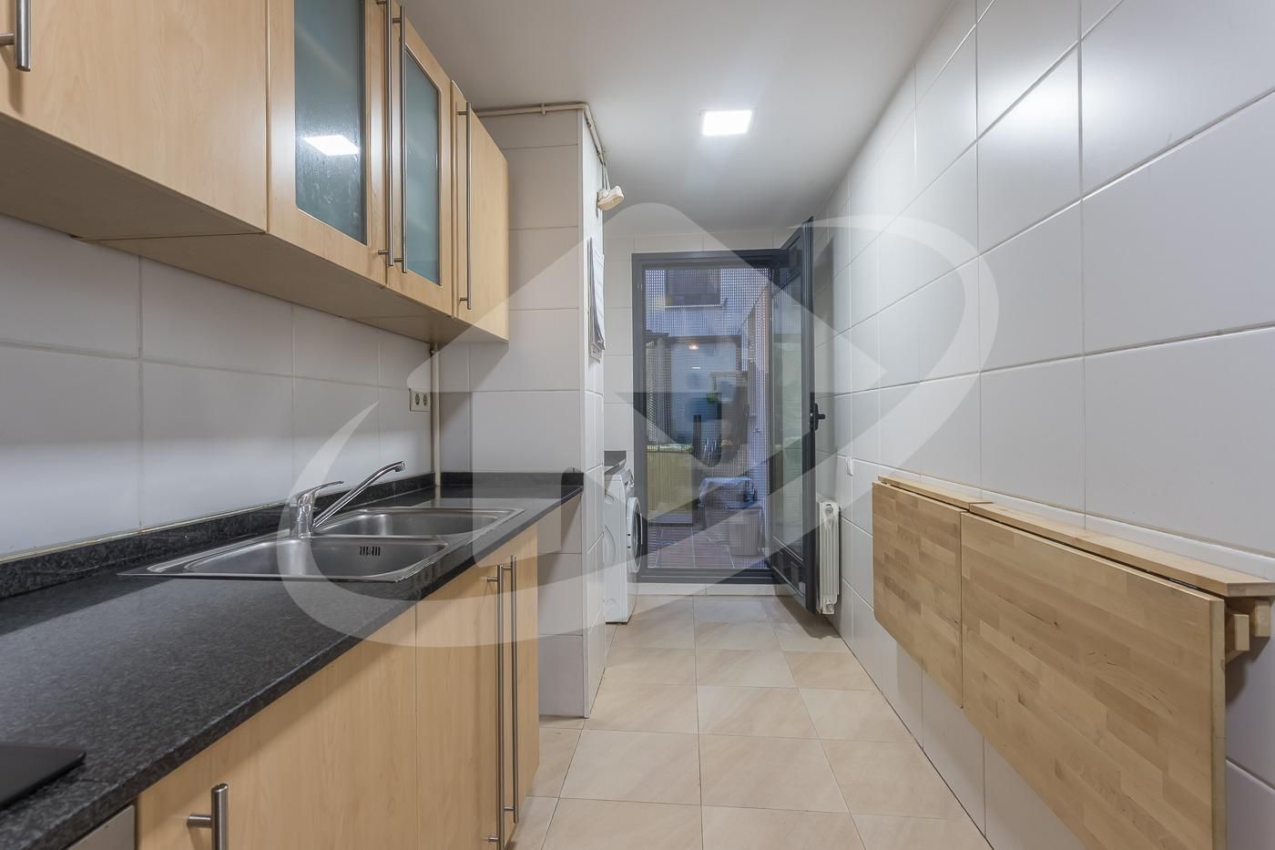 Kitchen of Planta baja for sale in Polinyà  with Air Conditioner, Heating and Terrace