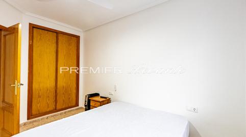 Foto 4 de Piso en venta en Calle Almudena, Avenida Habaneras - Curva de Palangre, Torrevieja