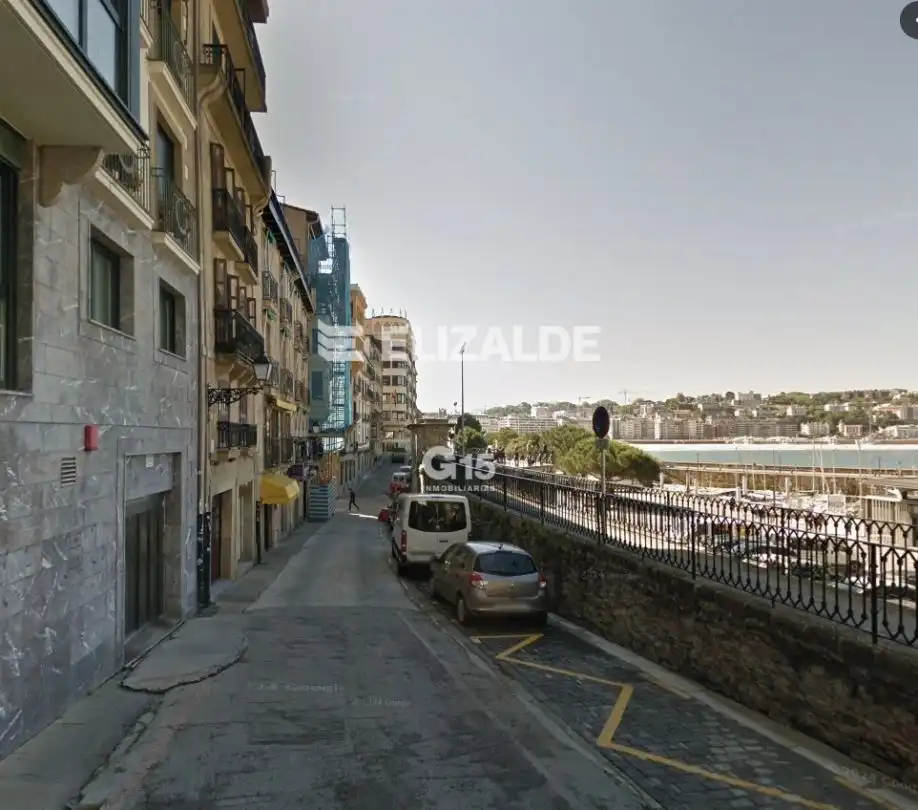 Parking for sale in Mari Kalea