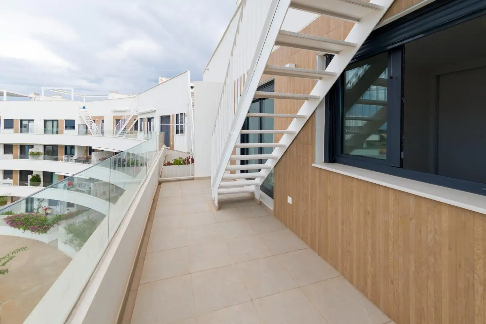 Terraza de Apartamento en venta en Castellón de la Plana / Castelló de la Plana con Aire acondicionado, Terraza y Trastero