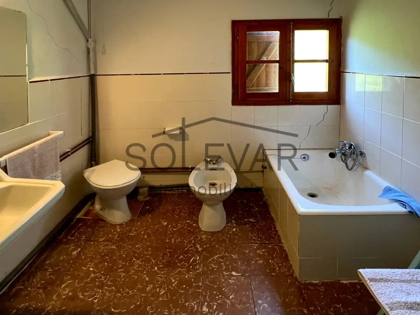 Bany de Casa o xalet en venda en Sarroca de Bellera